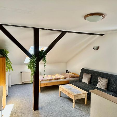 Pod Klicem Hotel Svor Екстериор снимка