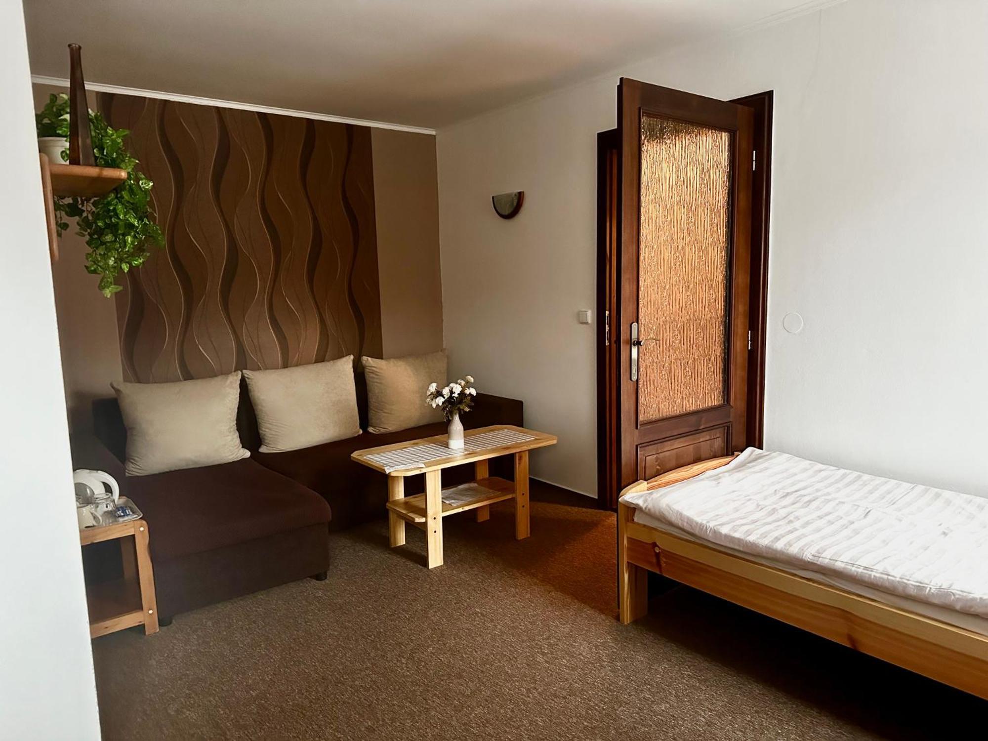 Pod Klicem Hotel Svor Екстериор снимка